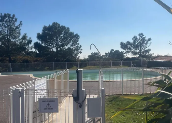 T2 Plein Sud Aux Sables D'olonne Apartman *